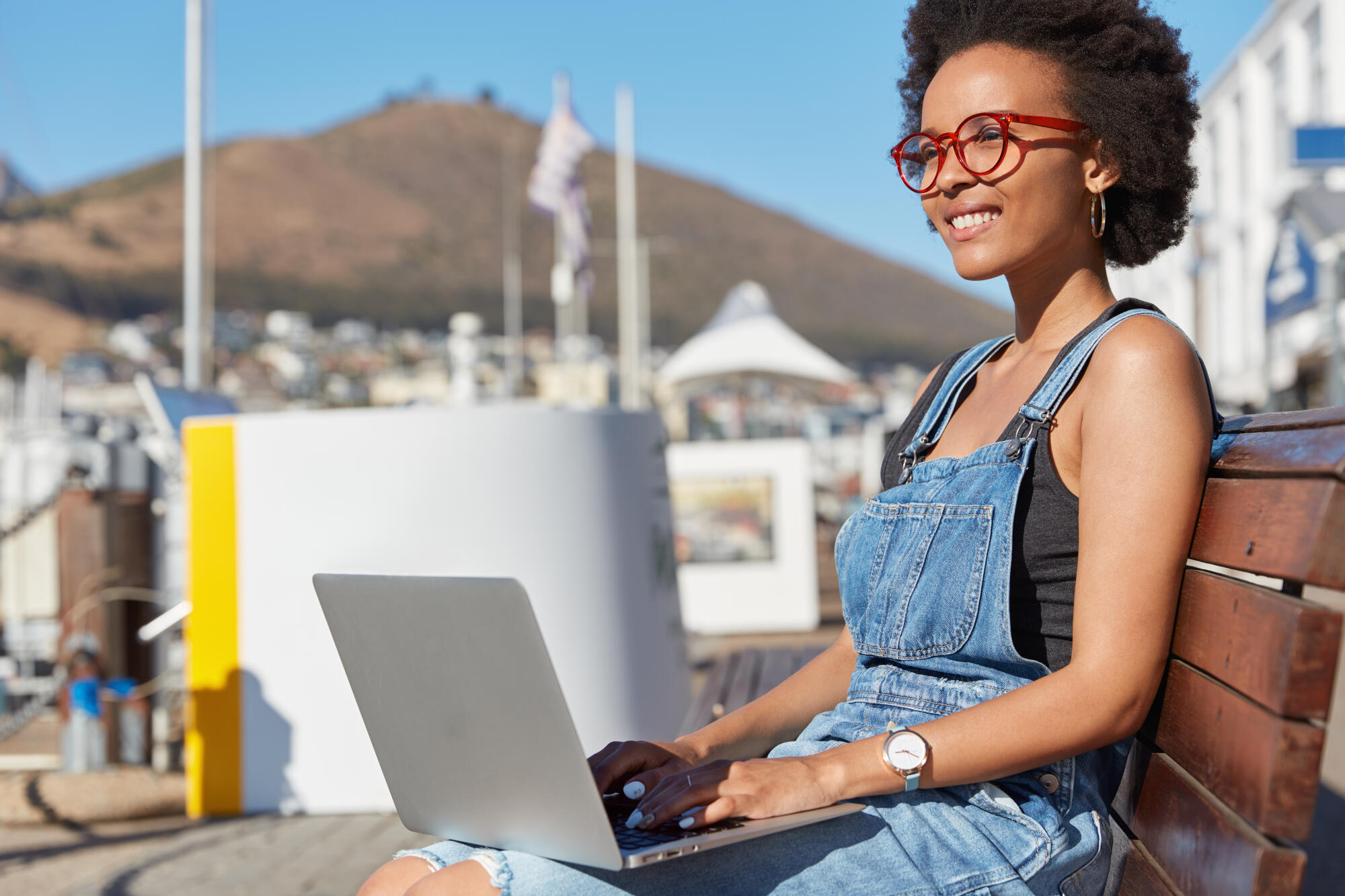 Photo of satisfied copywriter